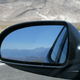 Imagen para el artículo titulado Cómo ajustar los espejos retrovisores de tu auto para eliminar cualquier punto ciego